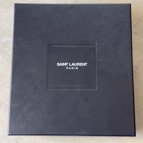 Saint Laurent NWT SIZE 7
Tribute Leather 105mm Platform Sandals - Picture 14 of 16